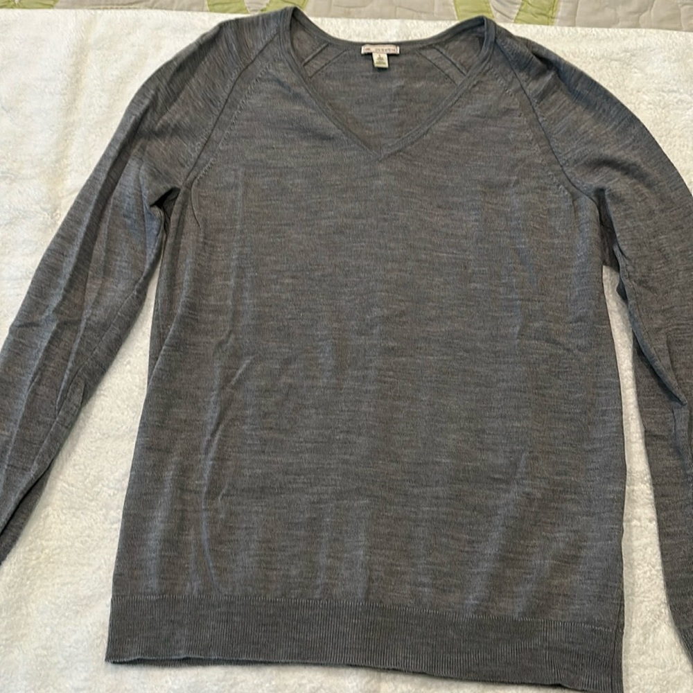 Slim fit long sleeved lightweight sweater